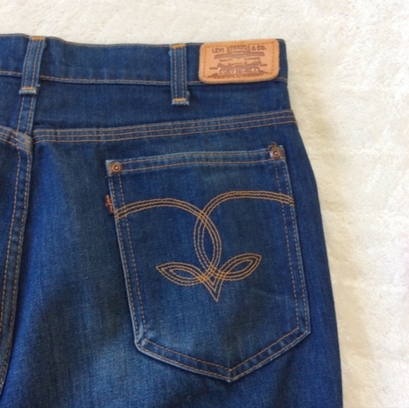 Vintage Movin' On Levi's Strauss Jeans - Picture 2 of 8
